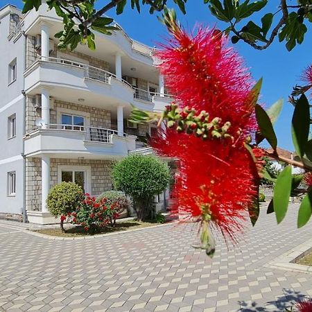Meti Apartments Ulcinj Ngoại thất bức ảnh