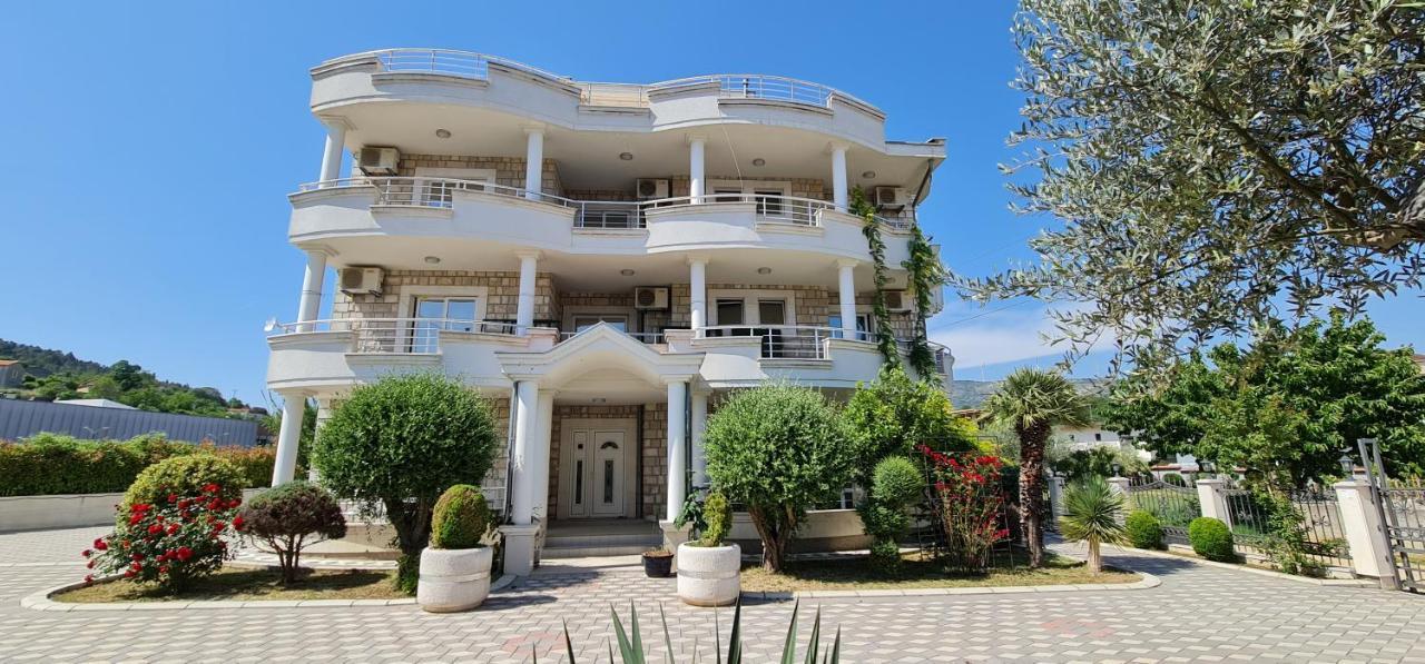Meti Apartments Ulcinj Ngoại thất bức ảnh