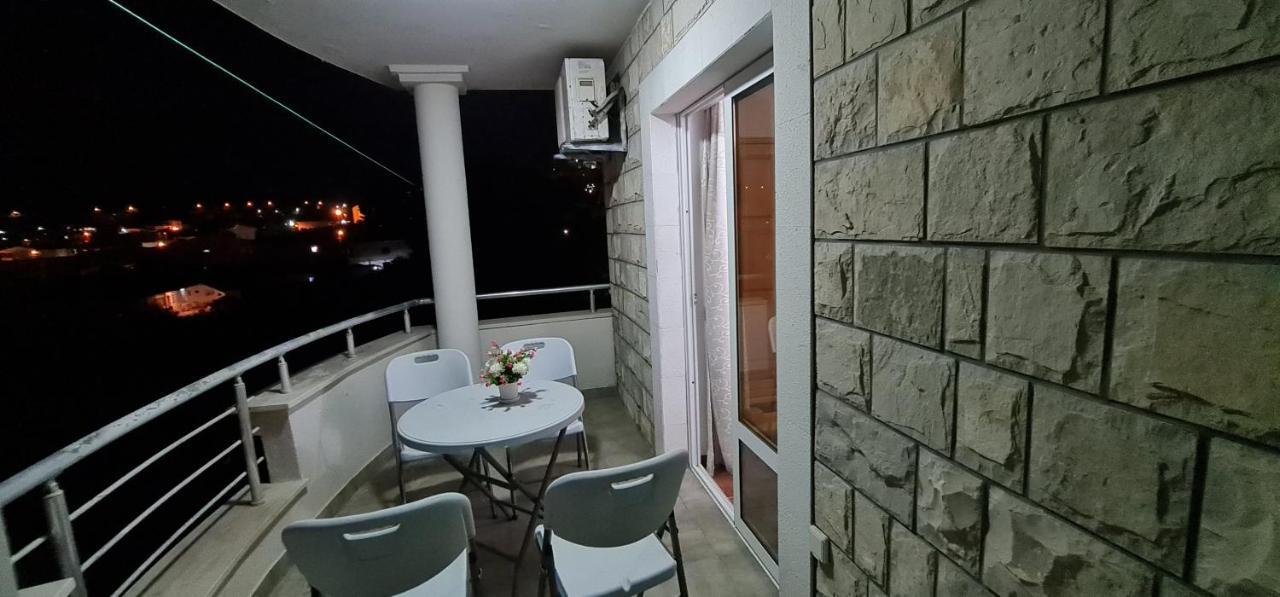 Meti Apartments Ulcinj Ngoại thất bức ảnh