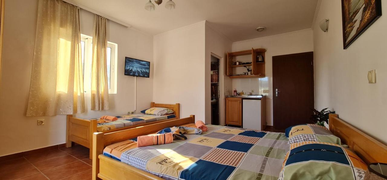 Meti Apartments Ulcinj Ngoại thất bức ảnh