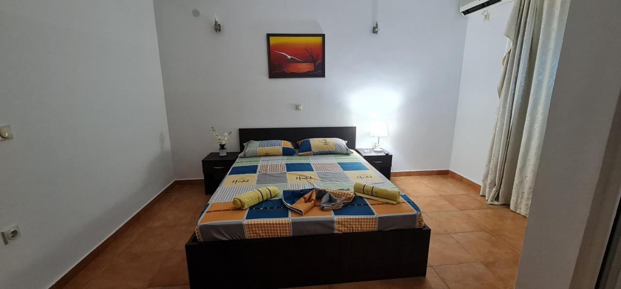 Meti Apartments Ulcinj Ngoại thất bức ảnh